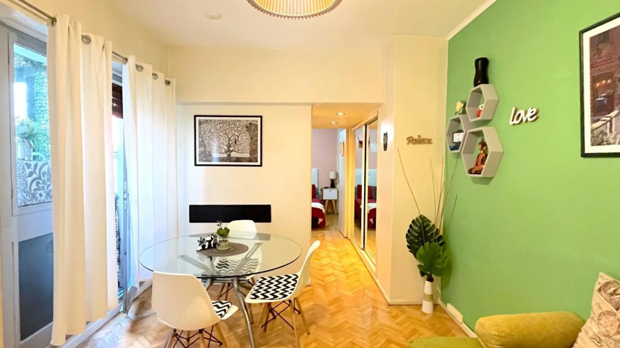 Warm & Cozy 1BD in Palermo