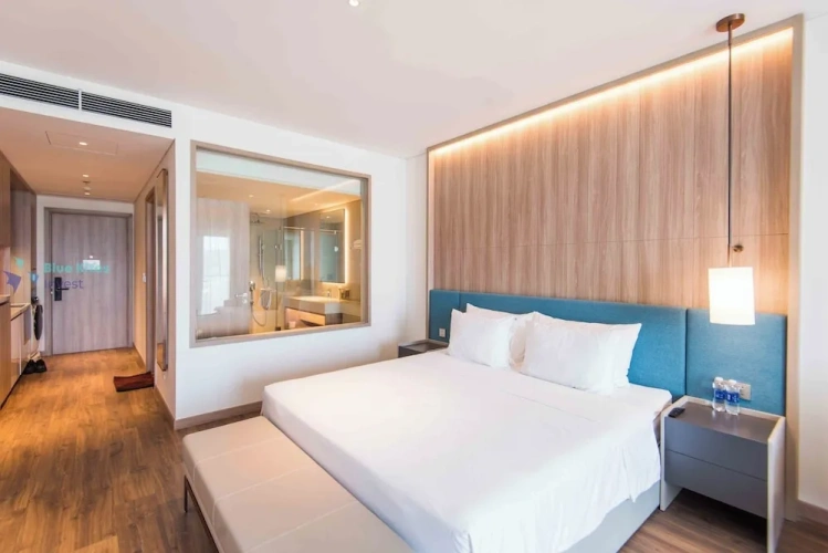 Superior Double Suite with balcony and with city view