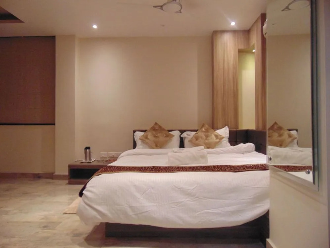 Hotel Saffron