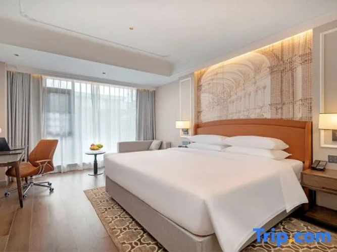 Standard Double room with view