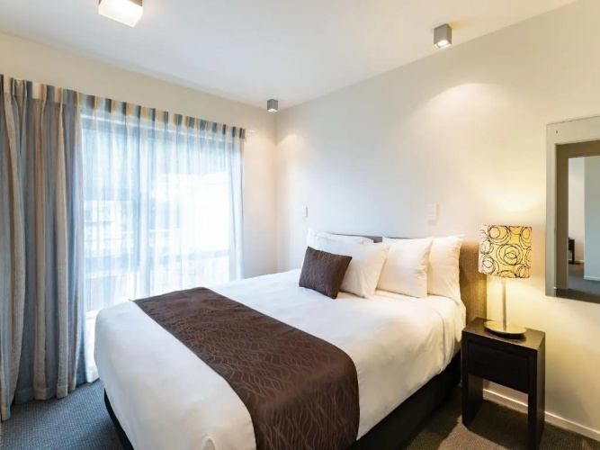 Sea Spray Suites