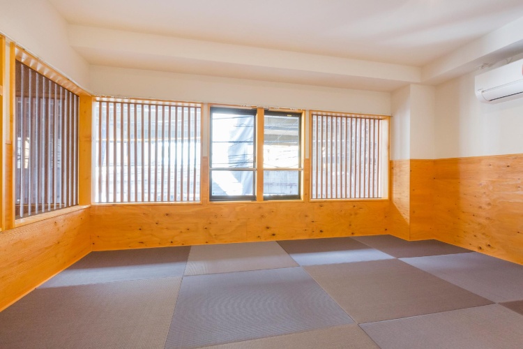 Standard Triple room