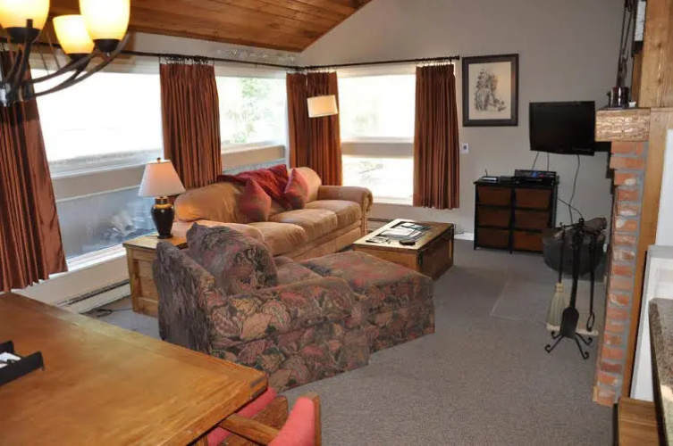 Pitkin Creek Condominiums
