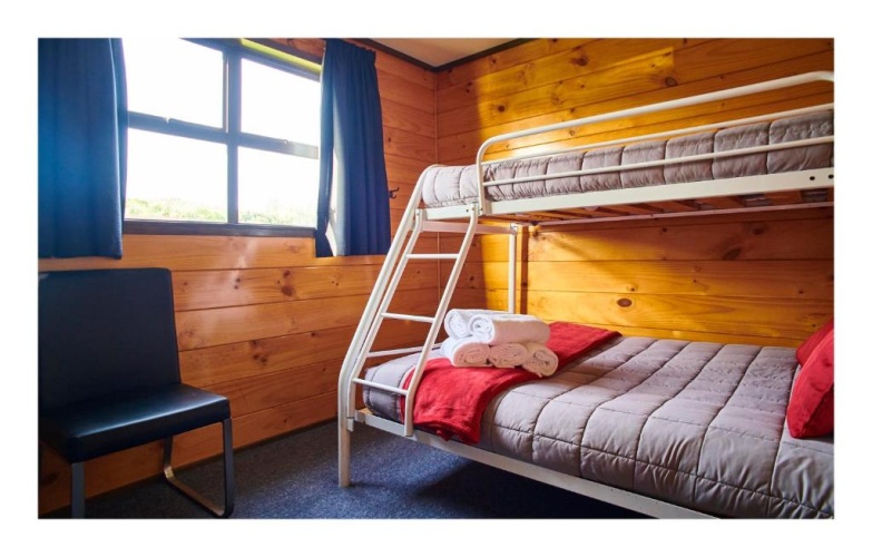 2 Bedrooms Cottage