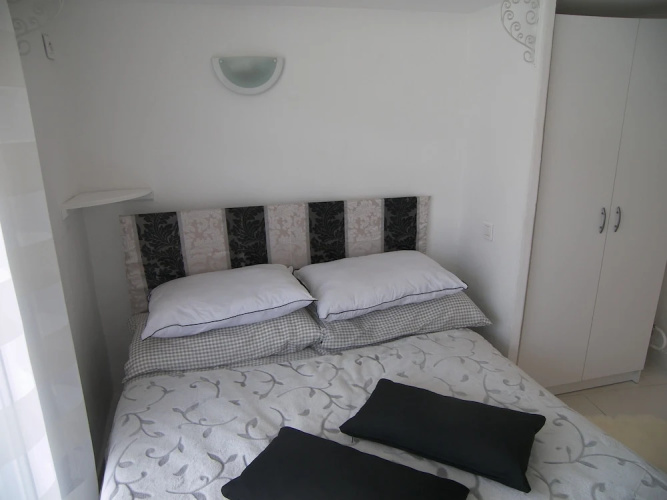 Elegant one-bedroom flat MarieAntoinette