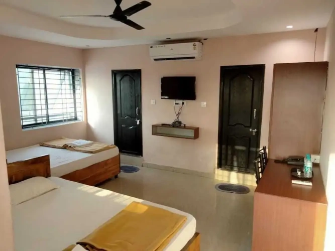 Standard Quadruple room
