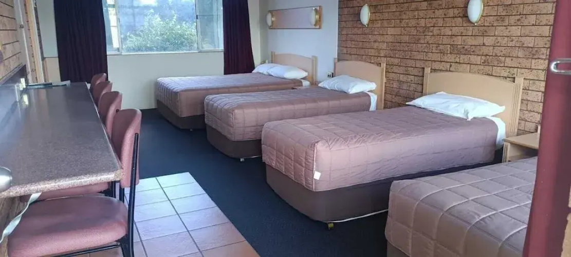 Nandewar Motor Inn