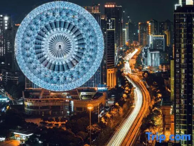 Runwu Homestay (Wuyi Square & IFS Center)