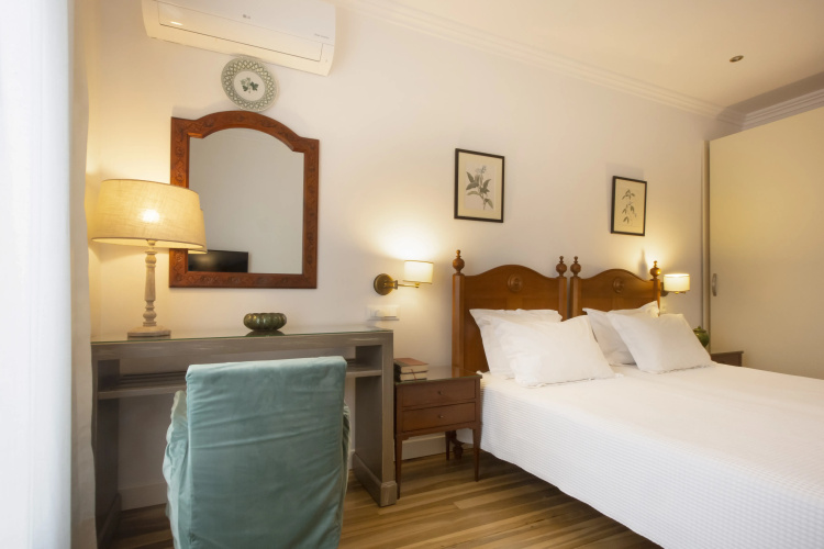 Despotiko Hotel