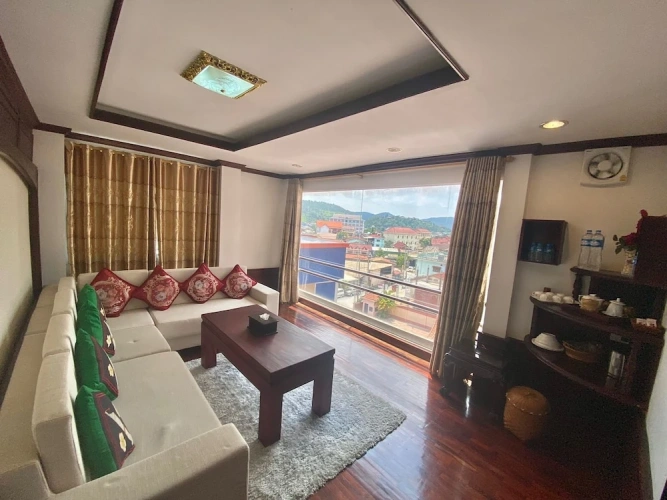 Deluxe Suite