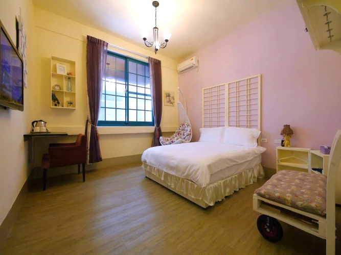 Rabbit house hotel