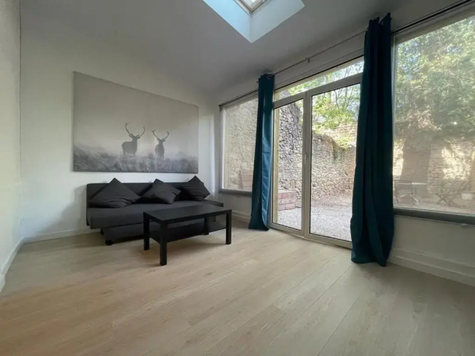 Joli F2 avec jardin