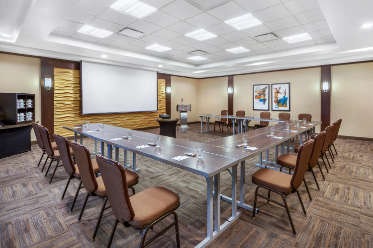 Best Western Plus Edmonton Airport Hotel photo 24