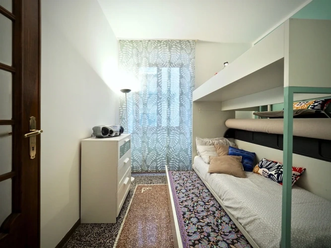 3 Bedrooms Apartment