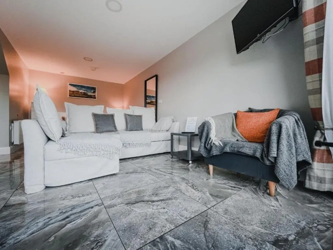 1 Bedroom Chalet