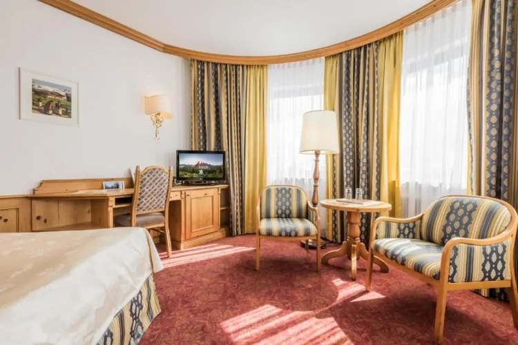 Comfort room