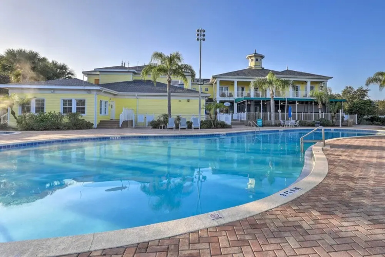Resort Condo w/ Patio + Pool Access in Davenport!