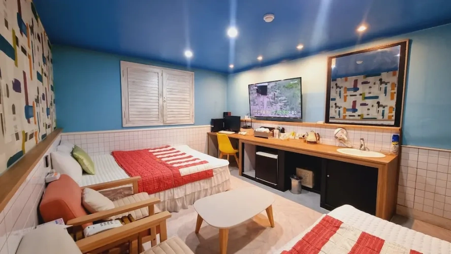 Standard Twin room