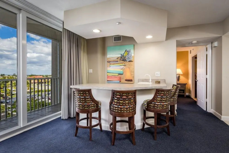 Gullwing 602 - Three Bedroom Condo