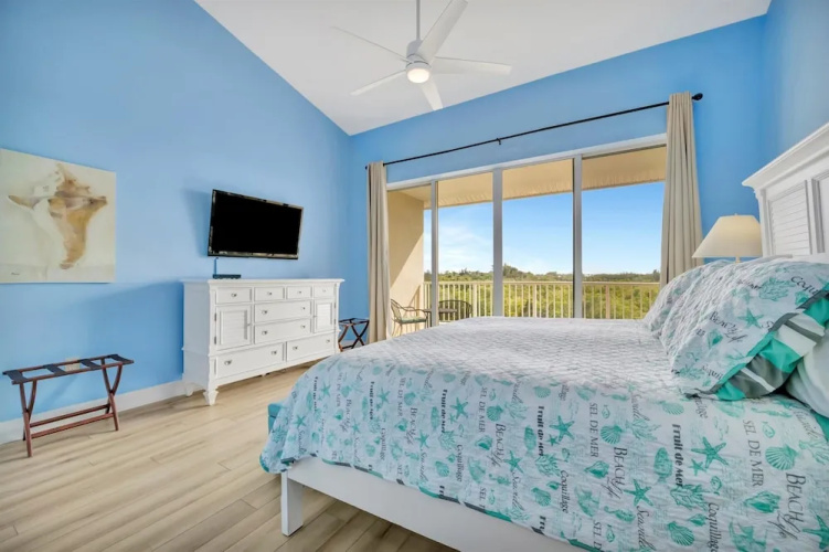Sunrise Waterfront 2BR Townhome - Pool Private Terraces