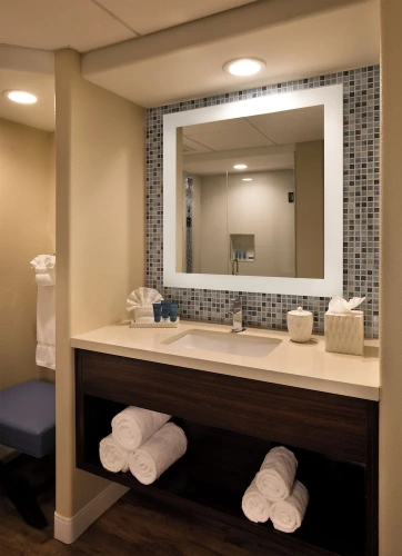 Palm Tower Double Studio Suite beachfront