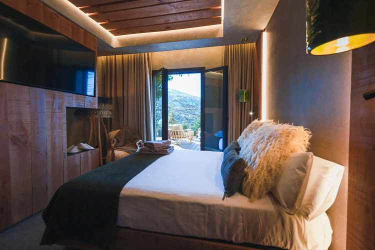 The Mountains Hotel