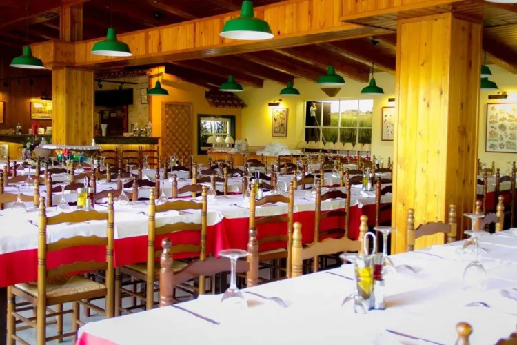 Camping Castell Montgri