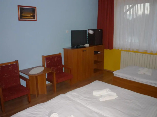 Hableány Hotel