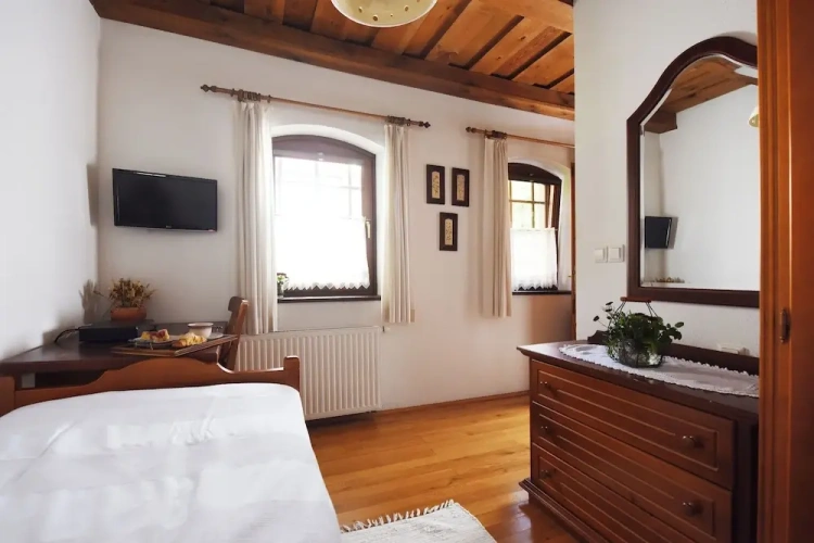 Classic Single room