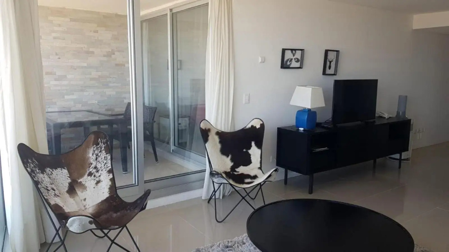 Departamento con terraza propia - Edificio Lumiere Punta del Este
