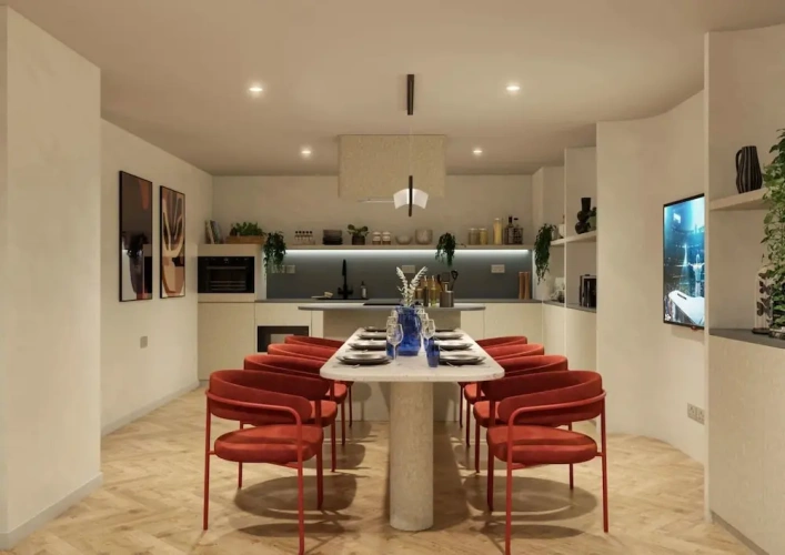 3 Bedrooms Apartment