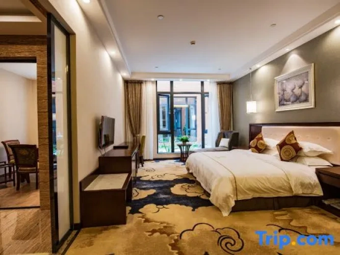 Double Suite