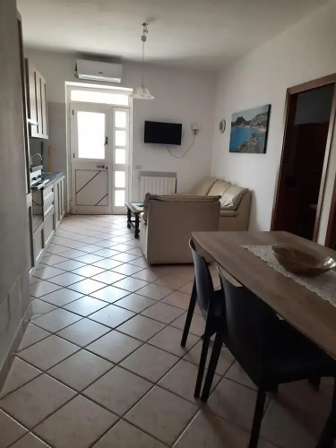 Magomadas Enjoy House