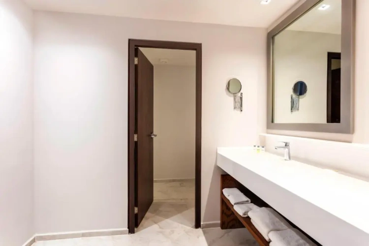 Superior Quadruple room