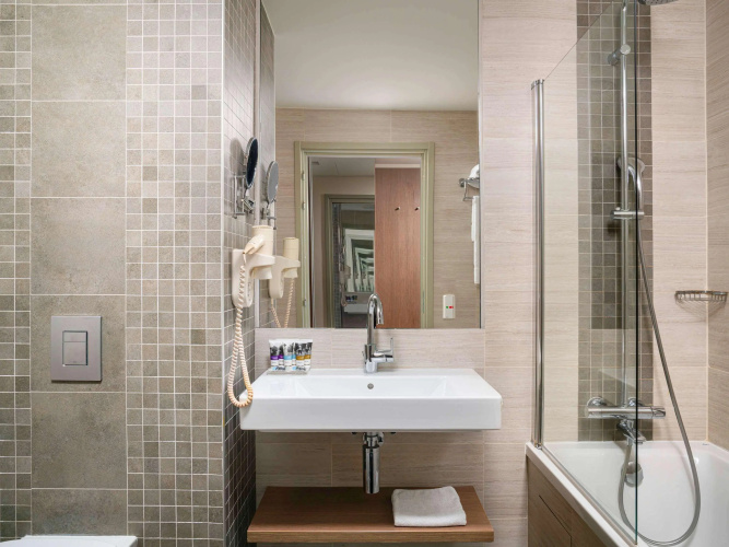 Mercure Bucharest City Center photo 9