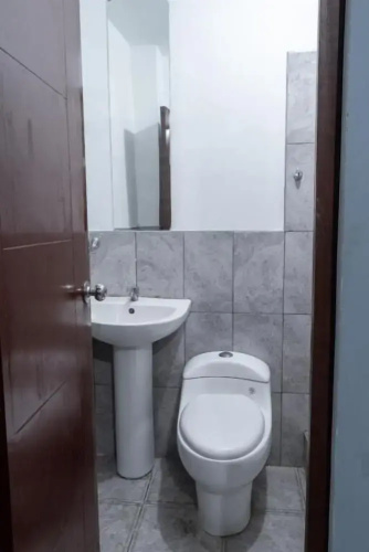 Hostal Paracas I