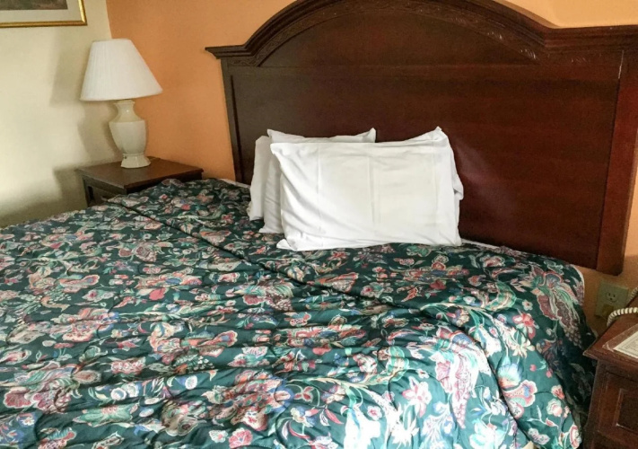 Motel 6 Calera