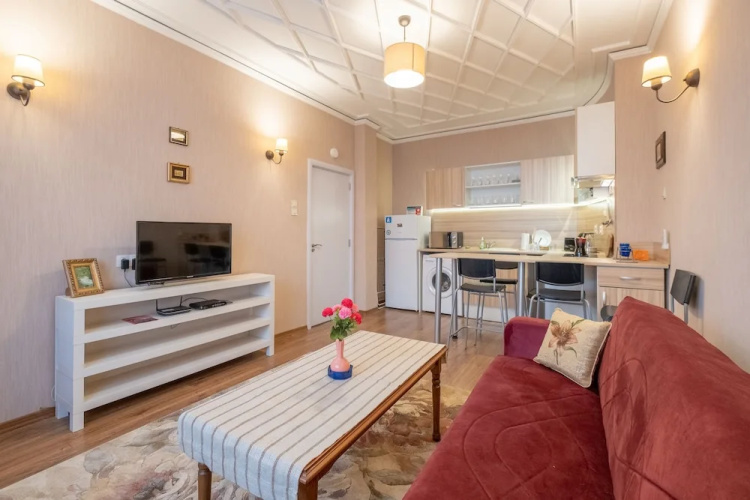 FM Deluxe 1-BDR Apartment - Feel Sofia