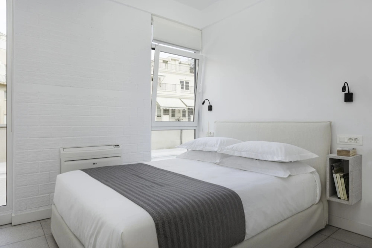 Euryclea Residences