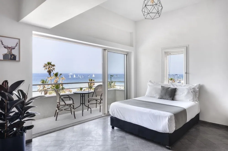Gordon Beach House