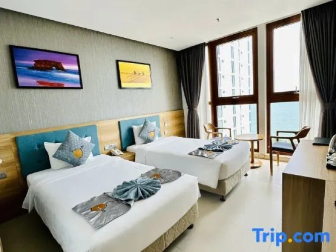 Deluxe Twin room with sea view
