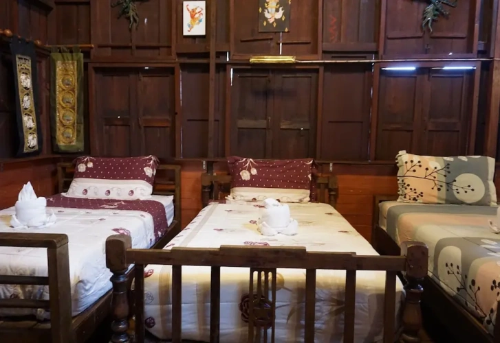 Standard Family room