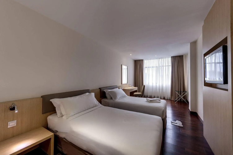 Rocana Hotel