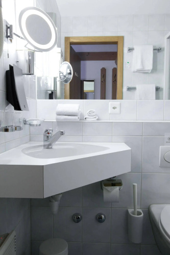 SPANNORT Your Family Home with Common Kitchen and Self Check-in