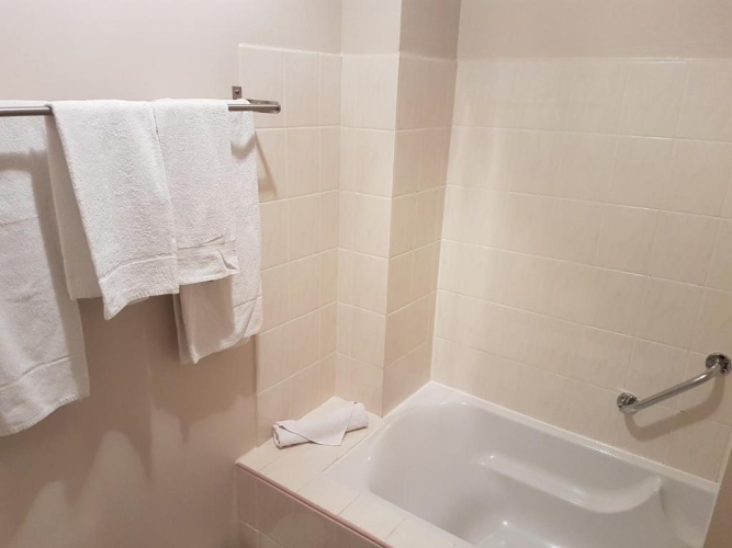 Classic Double Basement room
