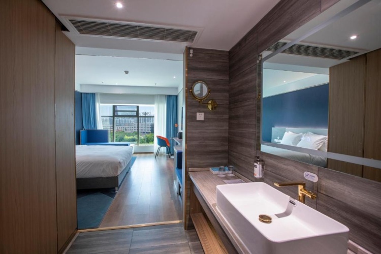 1 Bedroom Double Suite