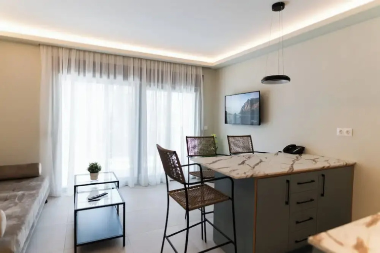 Oktolia Suites