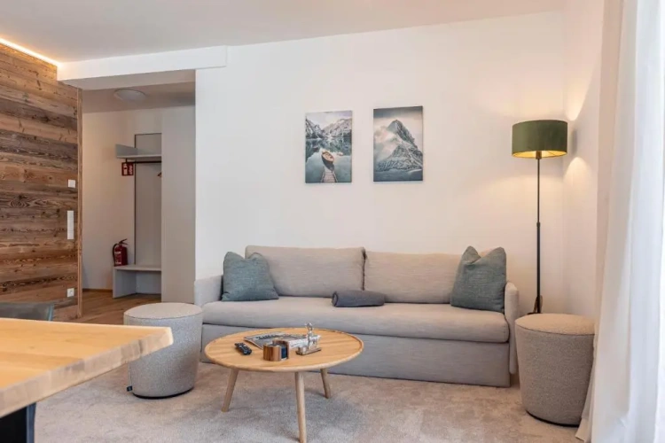 Twin Apartment