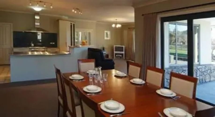 Tui Lodge