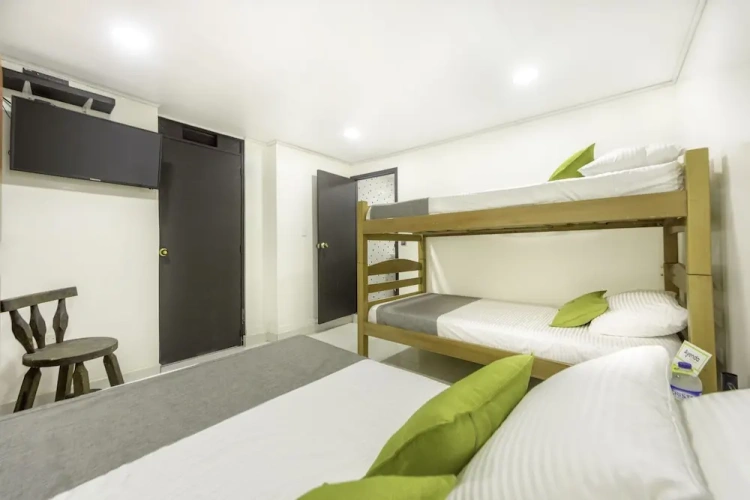Standard Quadruple room